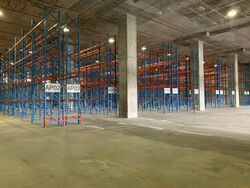 Gul Street 4 (D22), Warehouse #594019111